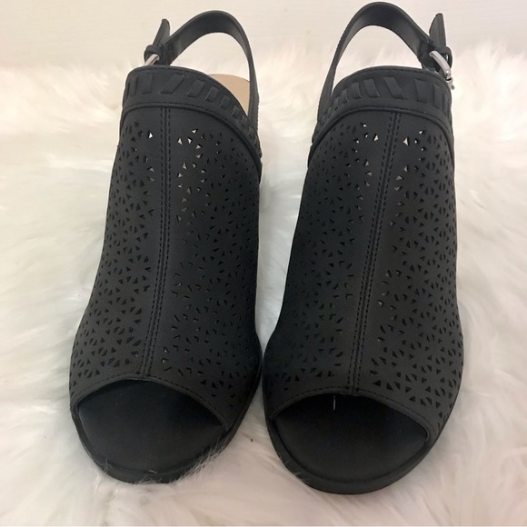 CL By Laundry open toe booties heels - Picture 7 of 9